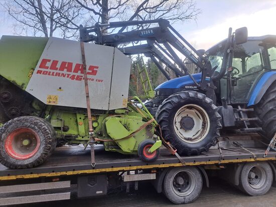 Traktors New Holland TS115