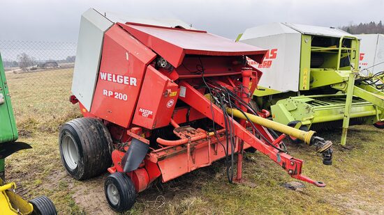Ruļļu prese Welger RP200