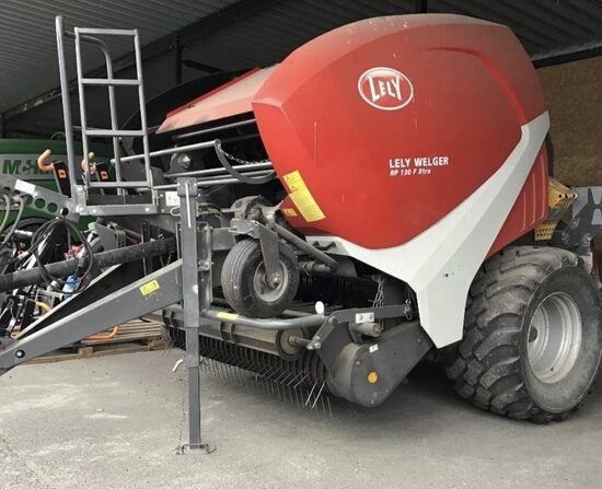 Ruļļu prese Lely Welger Rp130 xtra