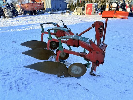 Arkls Kverneland 3 korpusu