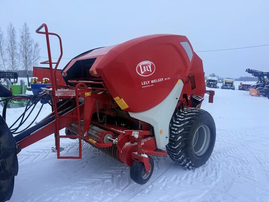 Ruļļu prese Welger Lely RP245