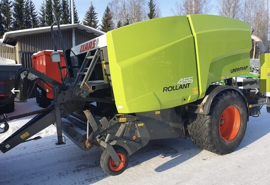 Ruļļu prese Claas 455 uniwrap
