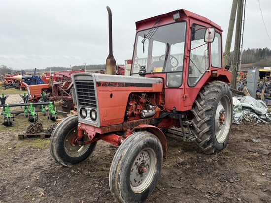 Traktors Belarus 505