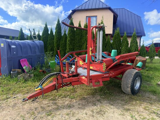 Kverneland 7517