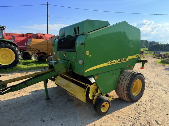 Ruļļu prese John Deere 578
