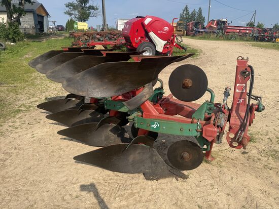 Arkls Kverneland 4 korpusu 