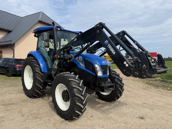 Mazlietots traktors New Holland T5.95