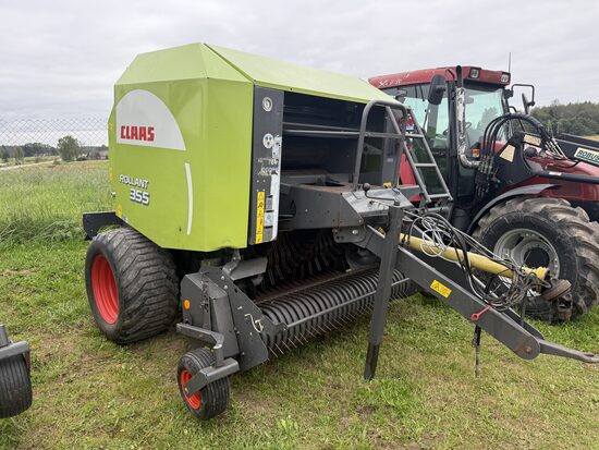 Ruļļu prese Claas 355