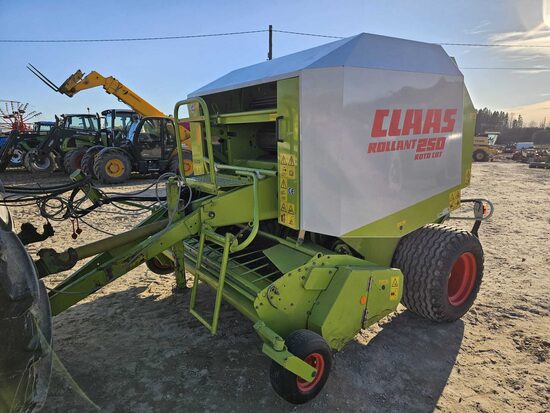 Ruļļu prese Claas 250 roto Cut