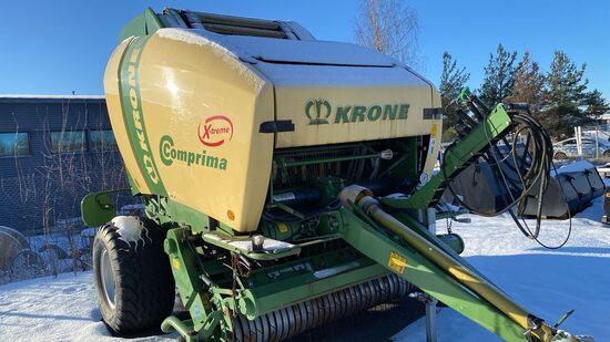Ruļļu prese Krone Comprima V150 XC