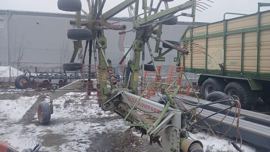 Grābeklis Claas Liner 680