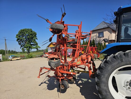 Siena ārdītājs Kuhn GF7601