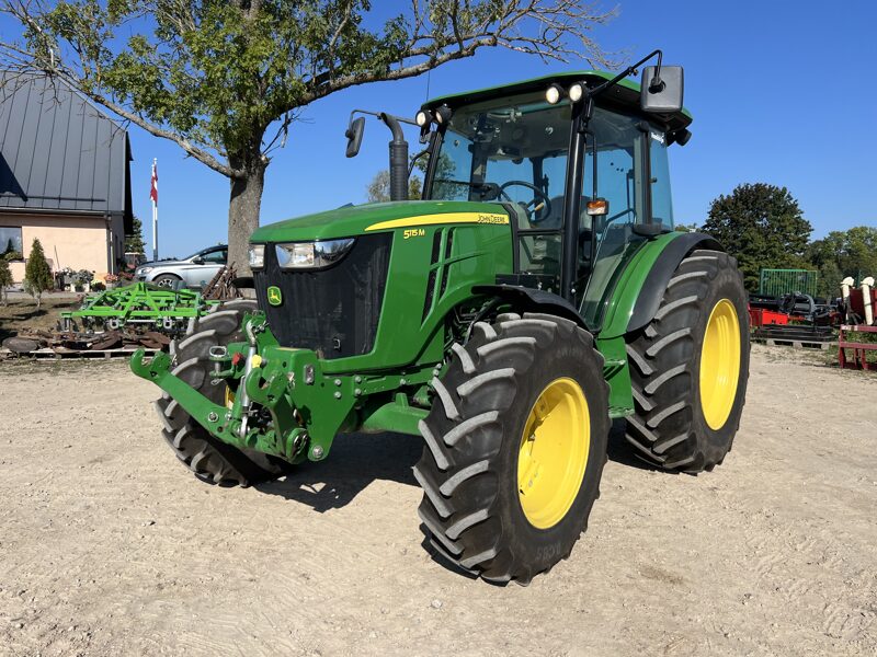 Traktors John Deere 5115M