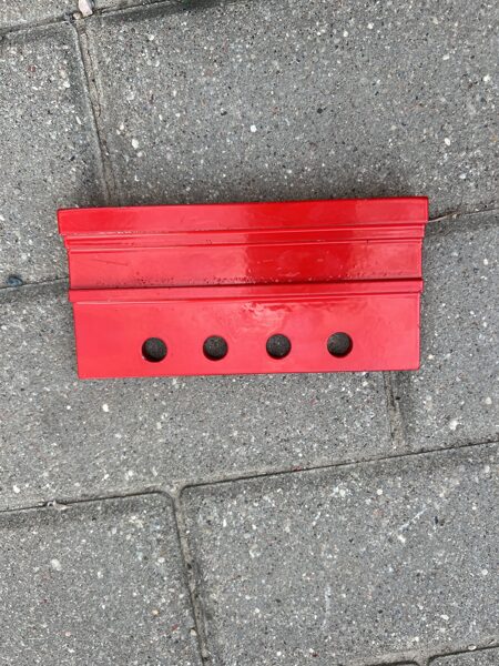 MF izkapts pēdas apakšējais turētājs