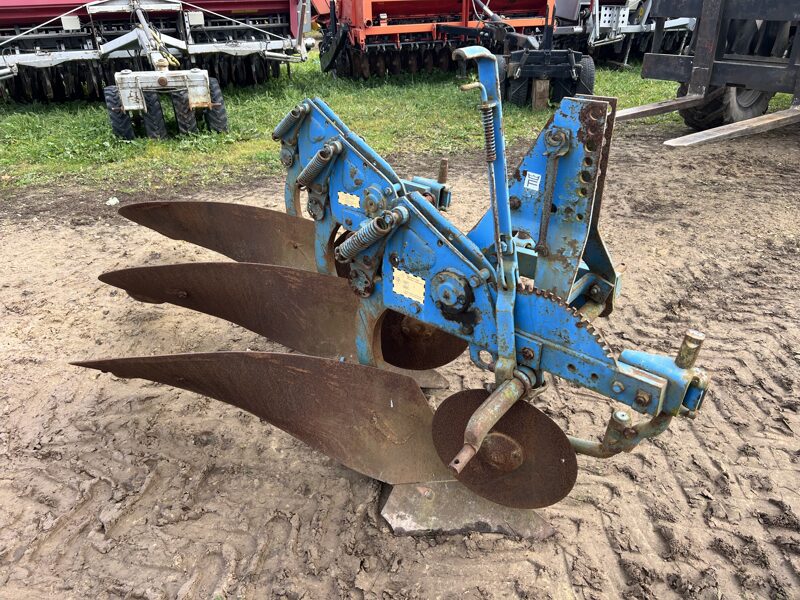 3 korpusu arkls Fiskars