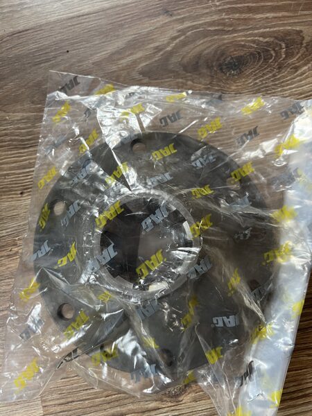 MF kuļtrumuļa variātora centrs