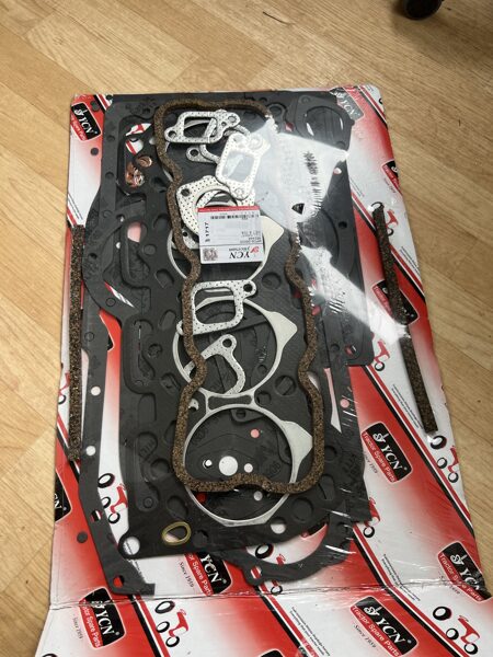 Volvo 830 motora blīvju komplekts