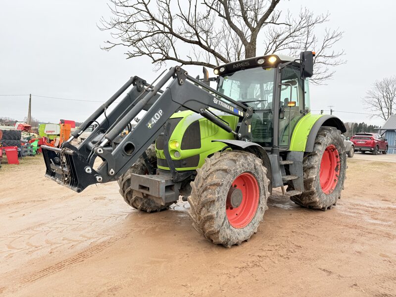 Traktors Claas 657